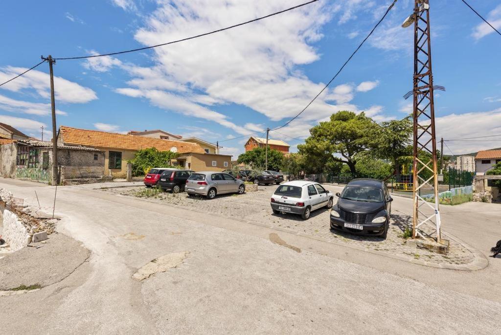 Apartments Tara, Sibenik - Mandalina Esterno foto